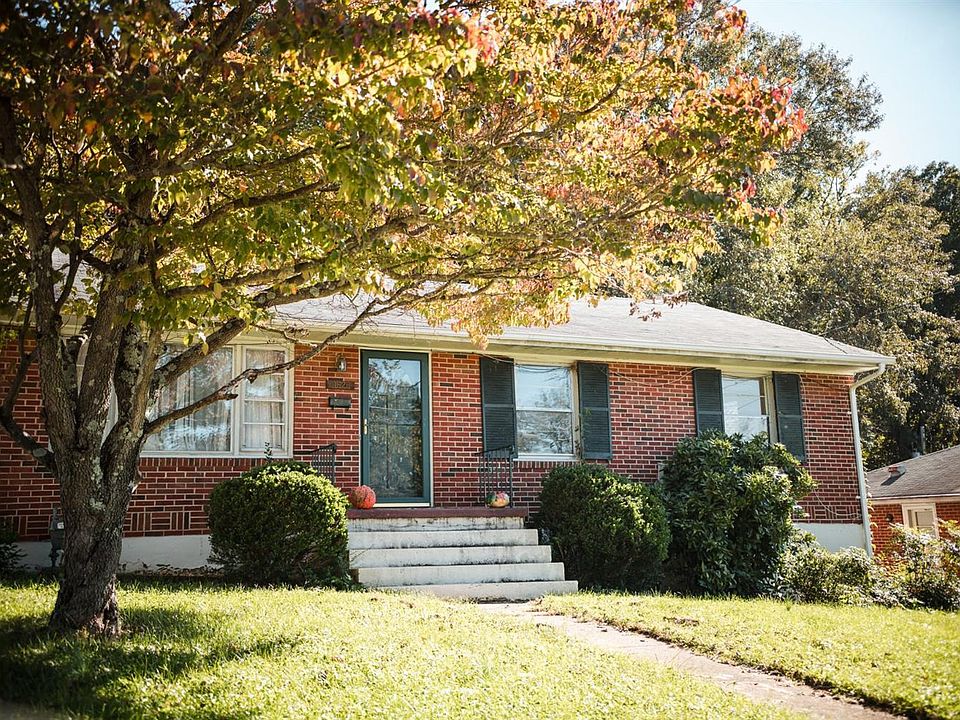 1st image of 4628 Oakdale Dr
