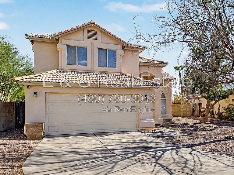 3121 E Wagoner Rd — Photo 2