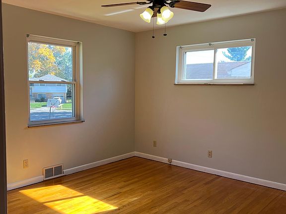 4th image of 3402 Lapland Dr