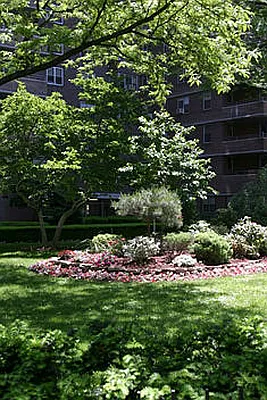 Sold by Vision Realty Co. | media 11