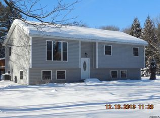 199 Vaughn Rd, Hudson Falls, NY 12839