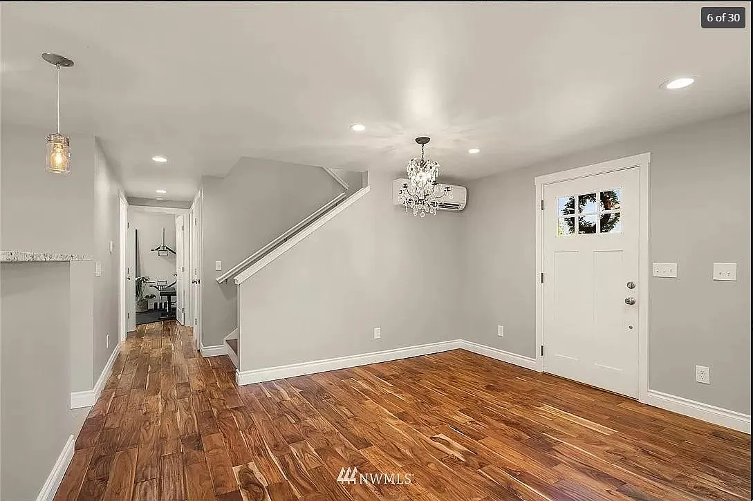 4 bed, 2100 sqft, $3,850 — Photo 1