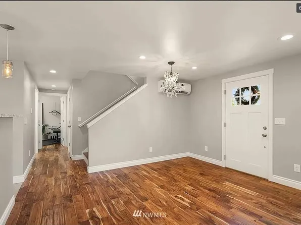 13453 Occidental Ave S, Burien, WA 98168
