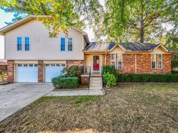 903 Foxwood Dr, Jacksonville, AR 72076