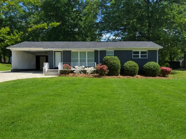 421 Kingfield Dr SW, Concord, NC 28027