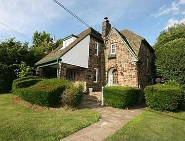 1st image of 316 Charles Ave