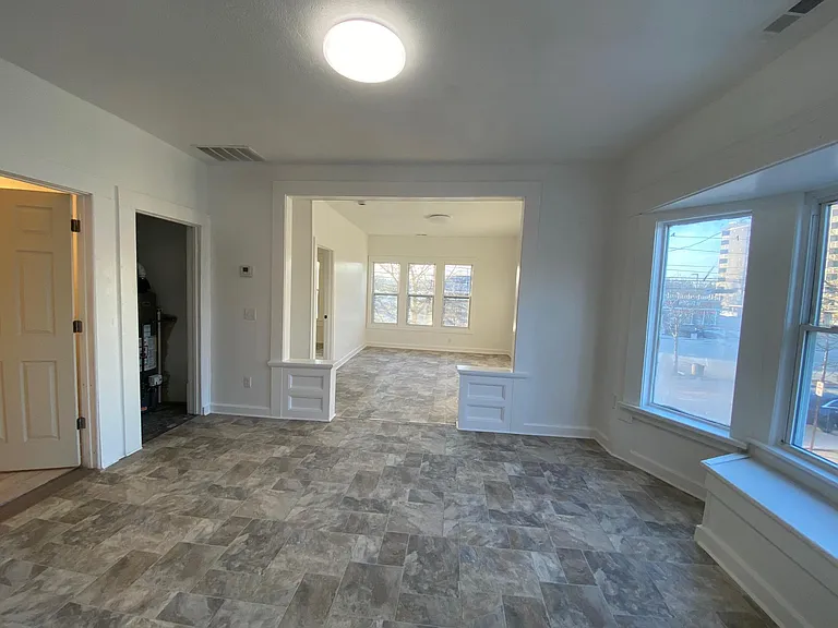 633 N Howard St — Photo 6