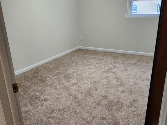 5th image of 524 S Cedar Ln