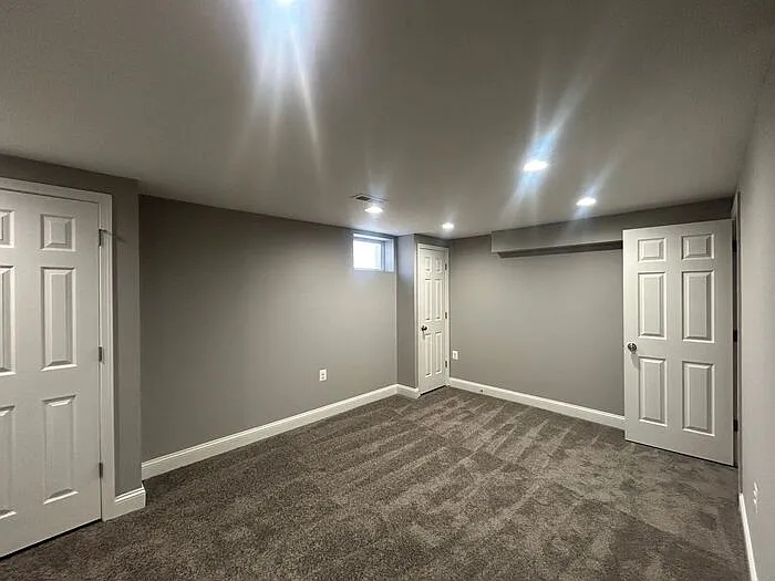 2700 Pelham Ave — Photo 5