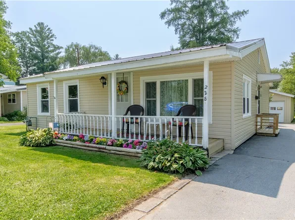 228 S Clinton St, Carthage, NY 13619