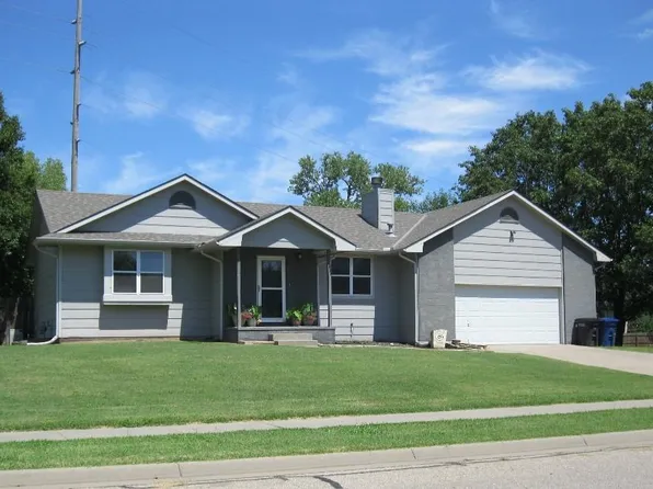 918 E Kelly Ave, Augusta, KS 67010