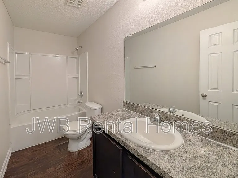 7706 Dandy Ave — Photo 11