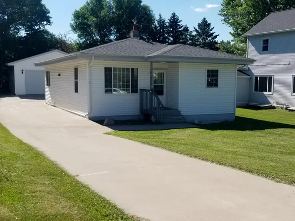 3014 3rd St, Lake Park, MN 56554