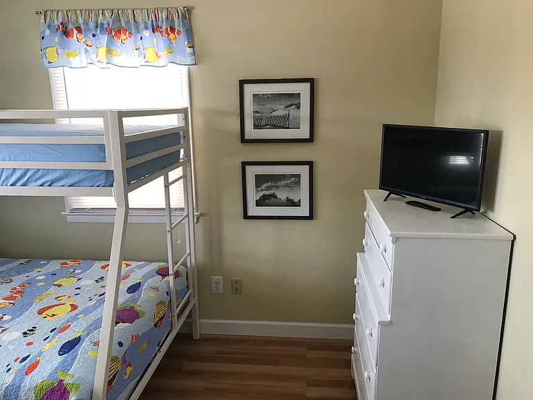 207 E Toledo Ave — Photo 24