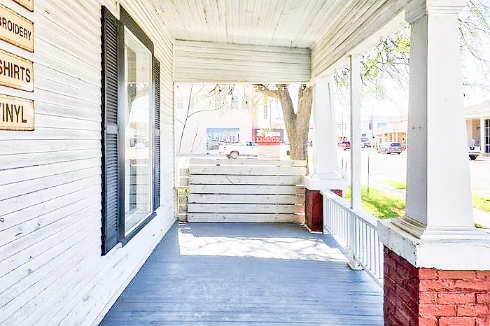 E Washington Ave — Photo 10