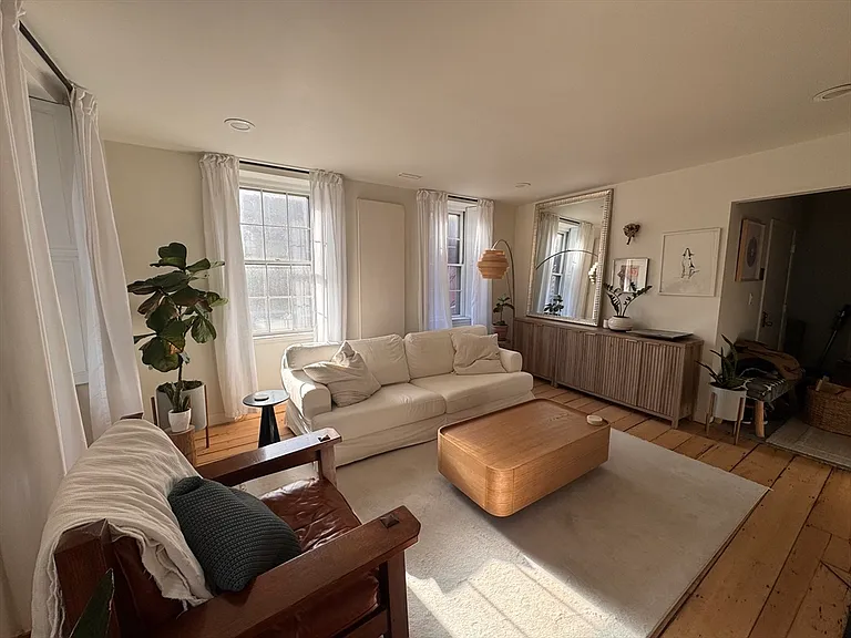 65 Pinckney St #3 — Photo 6