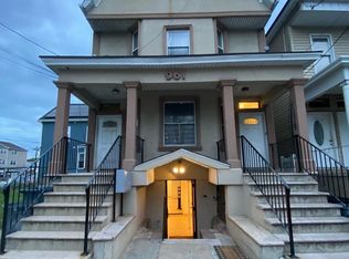 961 William St #1, Elizabeth, NJ 07201