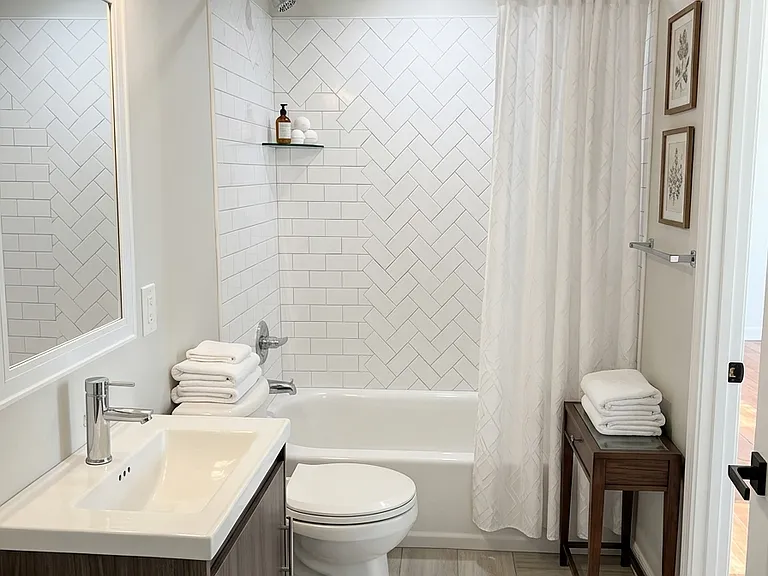 4469 Silverwood St #HOUSE — Photo 9
