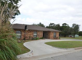 1625 Broadview Cir, Oklahoma City, OK 73127