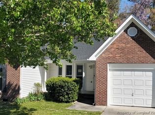 6224 Hedingham Dr, Hope Mills, NC 28348