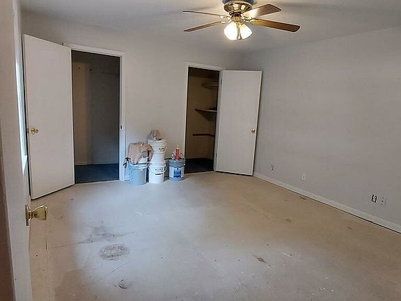 4th image of 816 W Pecan St