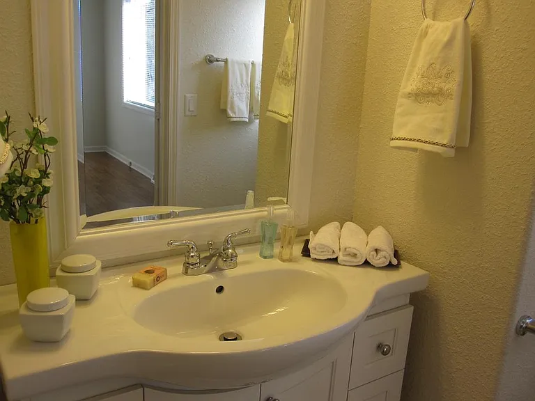 3011 Joann Ave — Photo 25