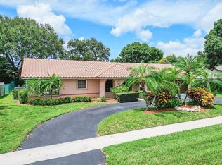 1841 SW 73rd Ave, Plantation, FL 33317