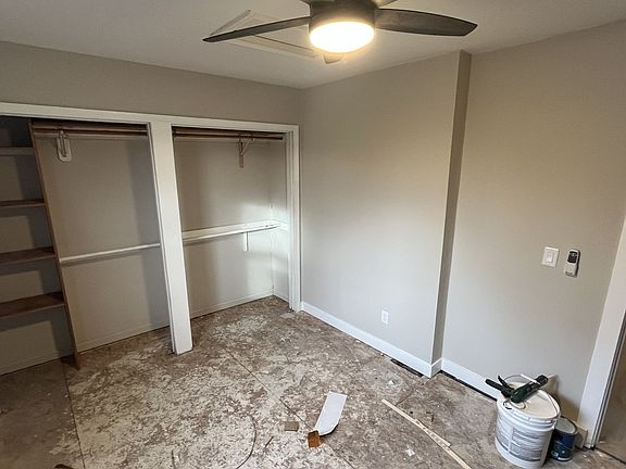 3rd image of 305 W Salem Ave