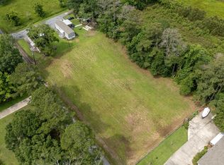 14339 Harry Savoy Rd, Saint Amant, LA 70774