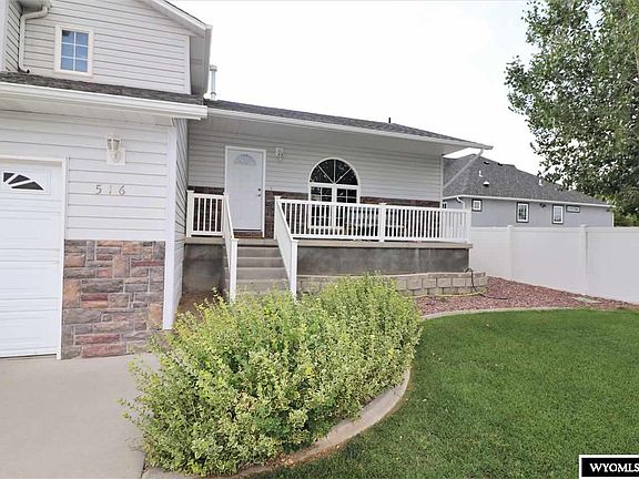 2nd image of 516 Coldwater Creek Dr