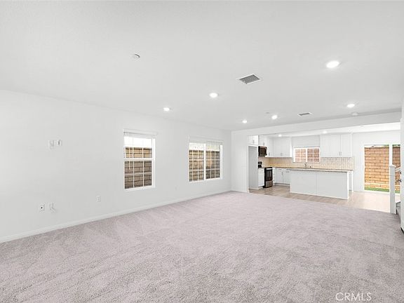 4th image of 7188 Flourish St