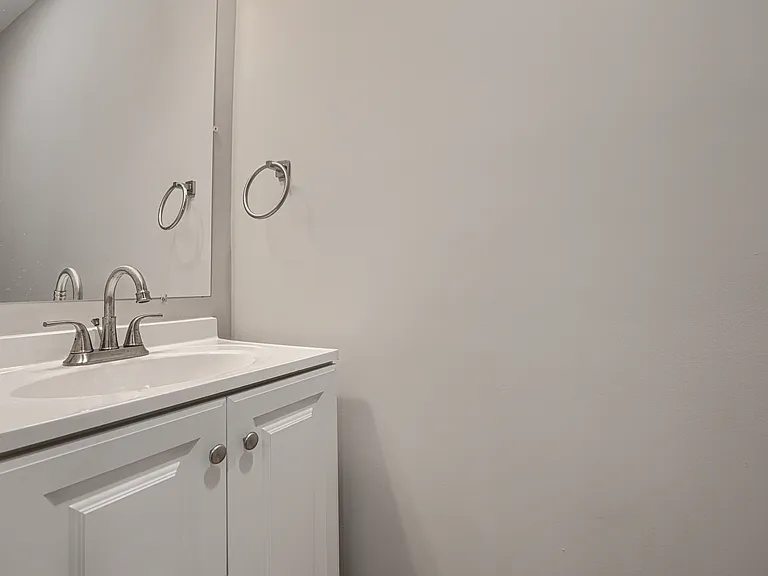 614 Savage St — Photo 14