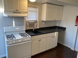 17 Collins St APT 7, Keansburg, NJ 07734
