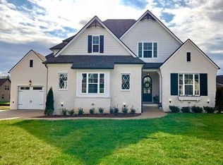 1008 Westbrook Dr, Gallatin, TN 37066