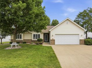 89 Penbrook Cir, Appleton, WI 54913