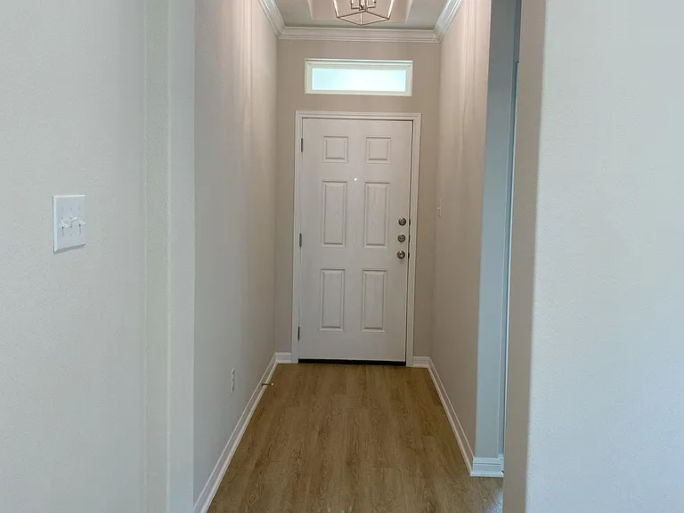 8714 Happy Valley Dr — Photo 5