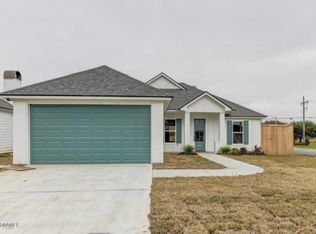 312 San Sebastian Dr, Youngsville, LA 70592