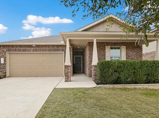 105 Thrasher Cv, Leander, TX 78641