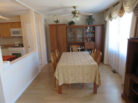 5th image of 16505 Oxford Dr #0