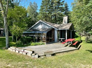694 Colony Beach Ln, Cheboygan, MI 49721
