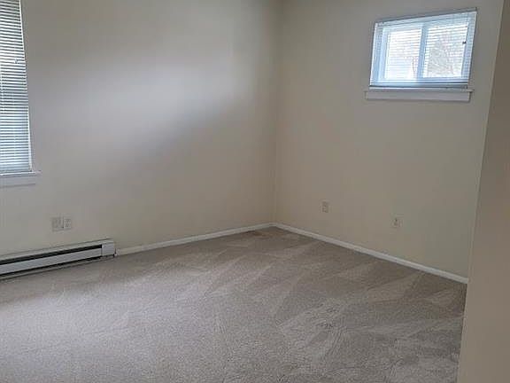 4th image of 2500 Vaga Ln