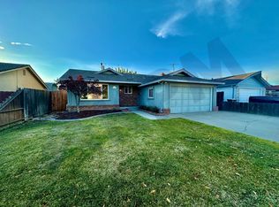 1257 Glenhurst Dr, Lodi, CA 95240