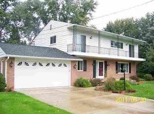 2478 Glengarry Rd, Jackson, MI 49203