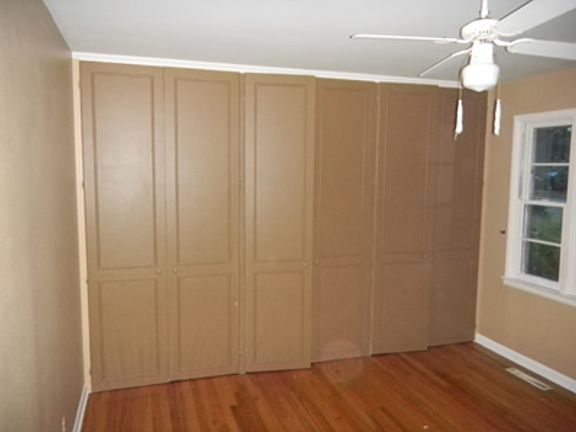 3rd image of 331 Jackson Ave