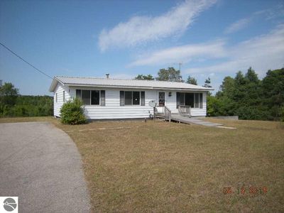 18346 Us 31, Interlochen, MI, 49643