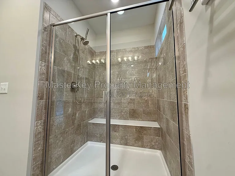 583 Rowanwood Way — Photo 10