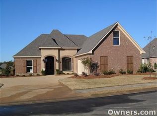 523 Springhill Xing, Brandon, MS 39047