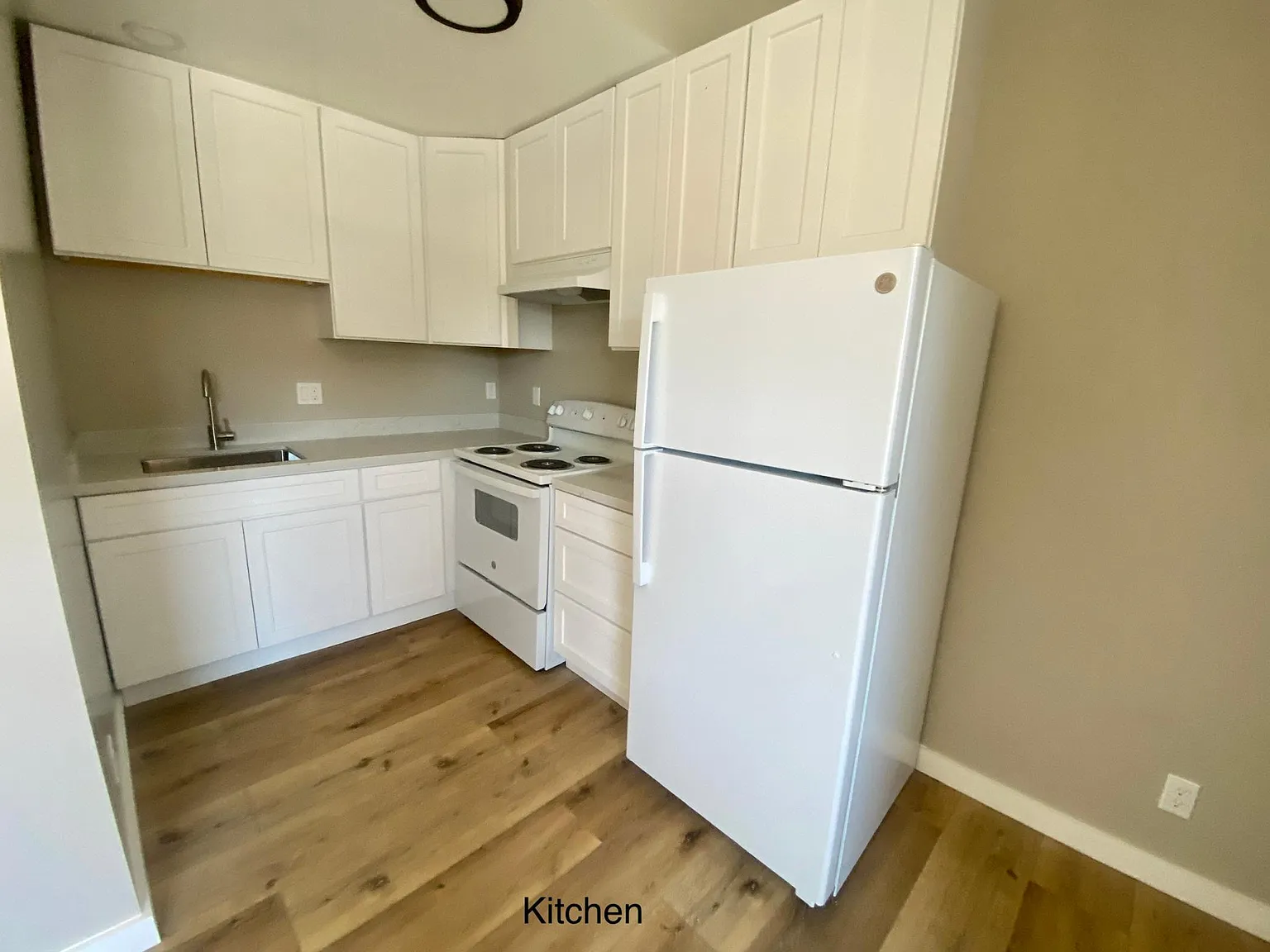 1 bed, 410 sqft, $1,675 — Photo 4