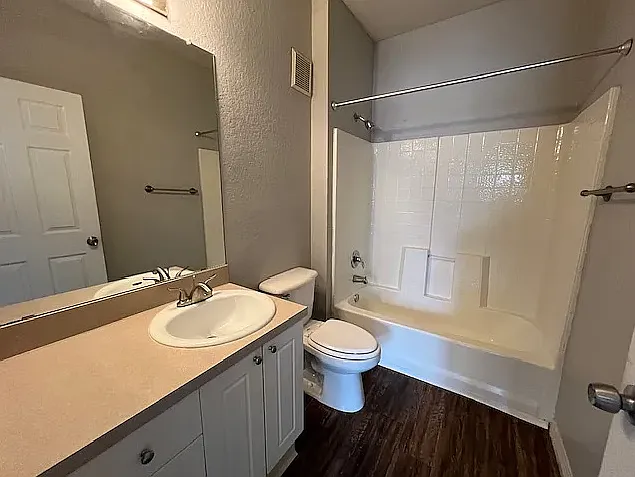 821 Grand Regency Point #201 — Photo 25