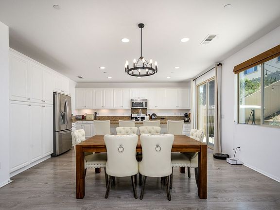 3rd image of 2878 Menorca Cir